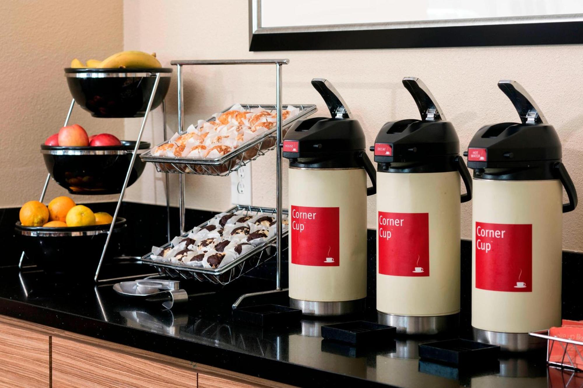 Towneplace Suites By Marriott San Diego Carlsbad / ויסטה מראה חיצוני תמונה