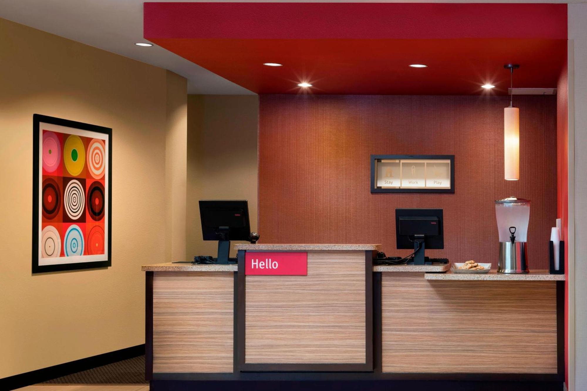 Towneplace Suites By Marriott San Diego Carlsbad / ויסטה מראה חיצוני תמונה