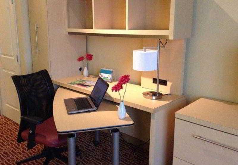 Towneplace Suites By Marriott San Diego Carlsbad / ויסטה מראה חיצוני תמונה