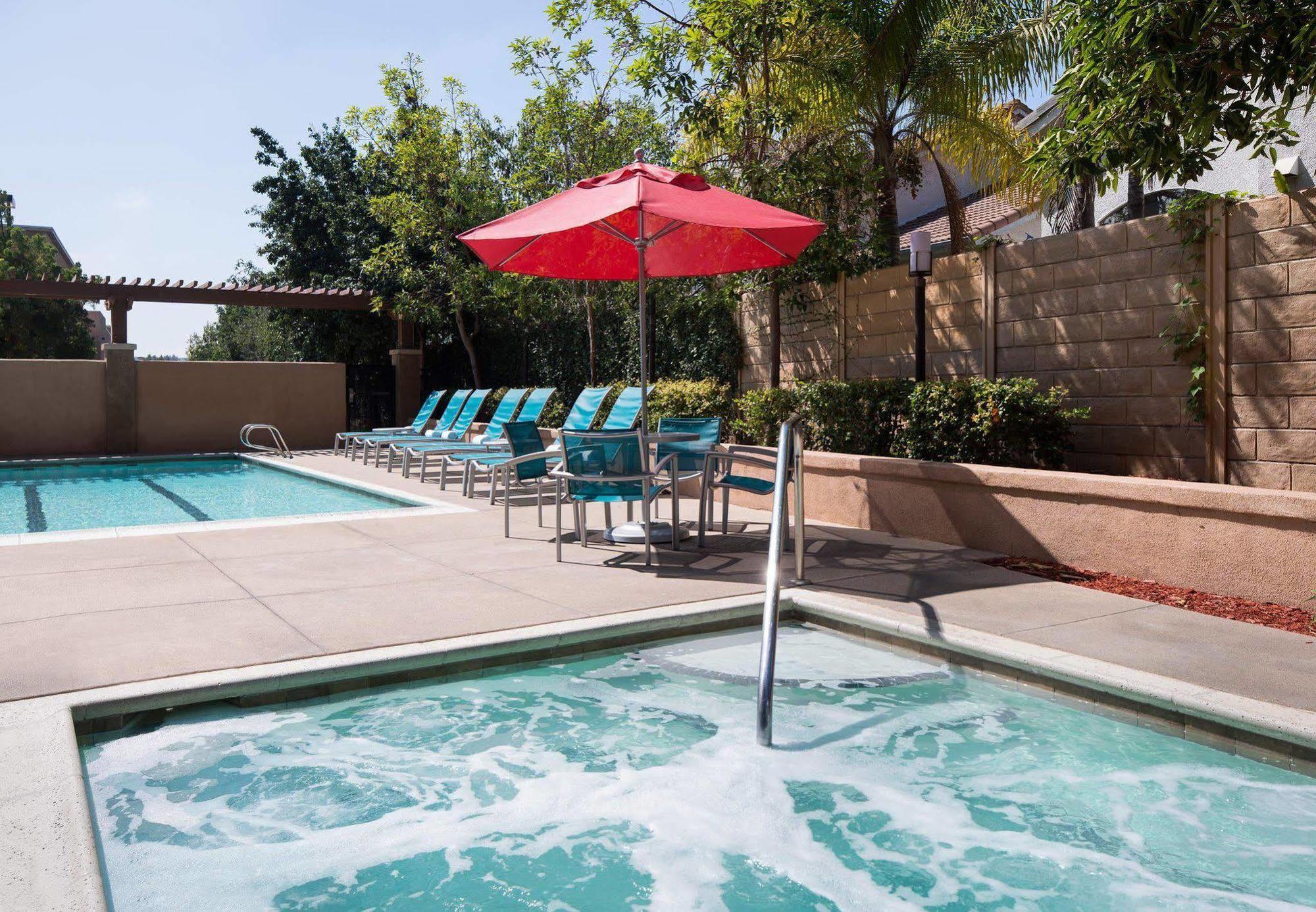 Towneplace Suites By Marriott San Diego Carlsbad / ויסטה מראה חיצוני תמונה